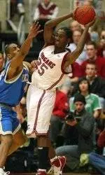 Washington State Slips Against UCLA, 53-45