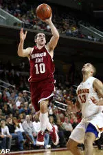 Trojans Defeat Cougars, 61-51