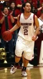 Cougars Bounce Back, Pummel Washington, 75-47