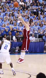Taylor Rochestie Named Pacific-10 Men's Basketball Player of the Week