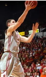 WSU Heads to NIT Quarterfinal with 74-64 Win Over Oklahoma State