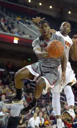 Cougars Drop To USC, 72-68