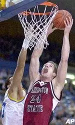 Cougars Break Losing Streak With Win Over Texas-Pan American