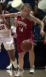 Women's Hoops Opens Pac-10 Second Half In Heated Race