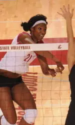 No. 8 Oregon Volleyball Sweeps Cougars