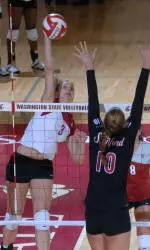 Volleyball Drops Match to No. 13 Oregon