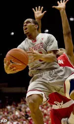 Washington State Defeats Eastern Washington, 67-61