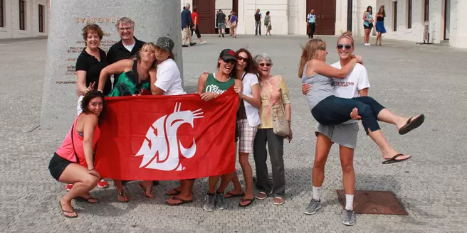 Cougar Families Travel with Team