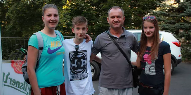 Family of Ivana Kmetovska Meets Team in Europe