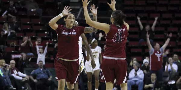 Lia Galdeira and Dawnyelle Awa