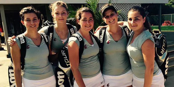 Tennis Team in Hawaii 2015