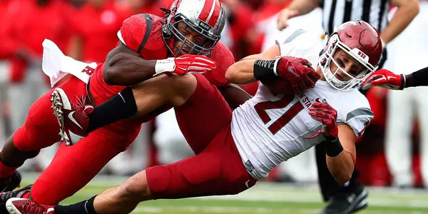 River Cracraft makes a tough catch at Rutgers