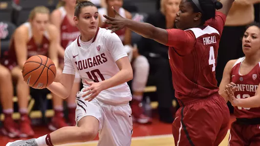 Johanna Muzet finds an open Coug in the corner against Stanford