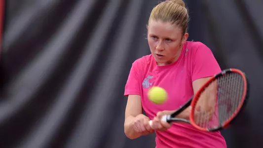 Aneta Miksovska 2017 Action