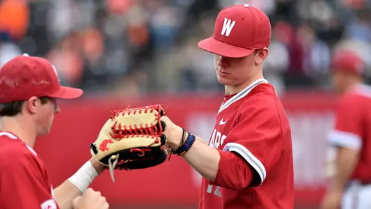 Jack Smith, Danny Sinatro, Helmet