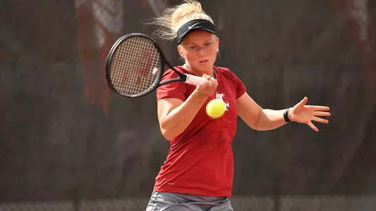 Aneta Miksovska 2018 Action