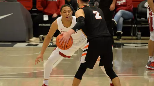 Jervae Robinson against Idaho State