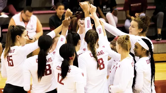 Volleyball Team Huddle_201902