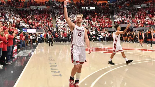 Jeff Pollard hypes the crowd in the win over Oregon State