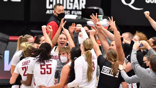 21wbbTeamCelebrationvsUCLA