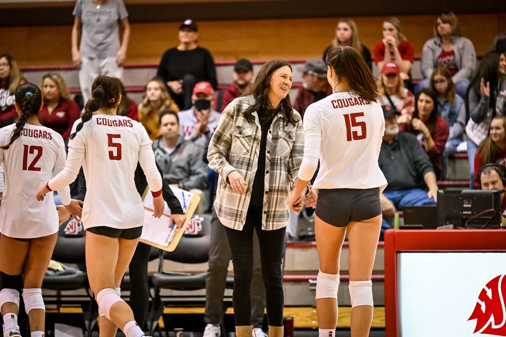 Washington State volleyball defeated Cal, 3-0, on Sunday, Oct. 30, in Bohler Gym.