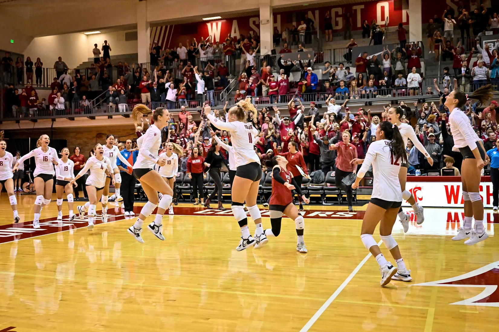WSU defeats No. 12 Oregon, 3-0, on Oct. 7, 2022, at Bohler Gym