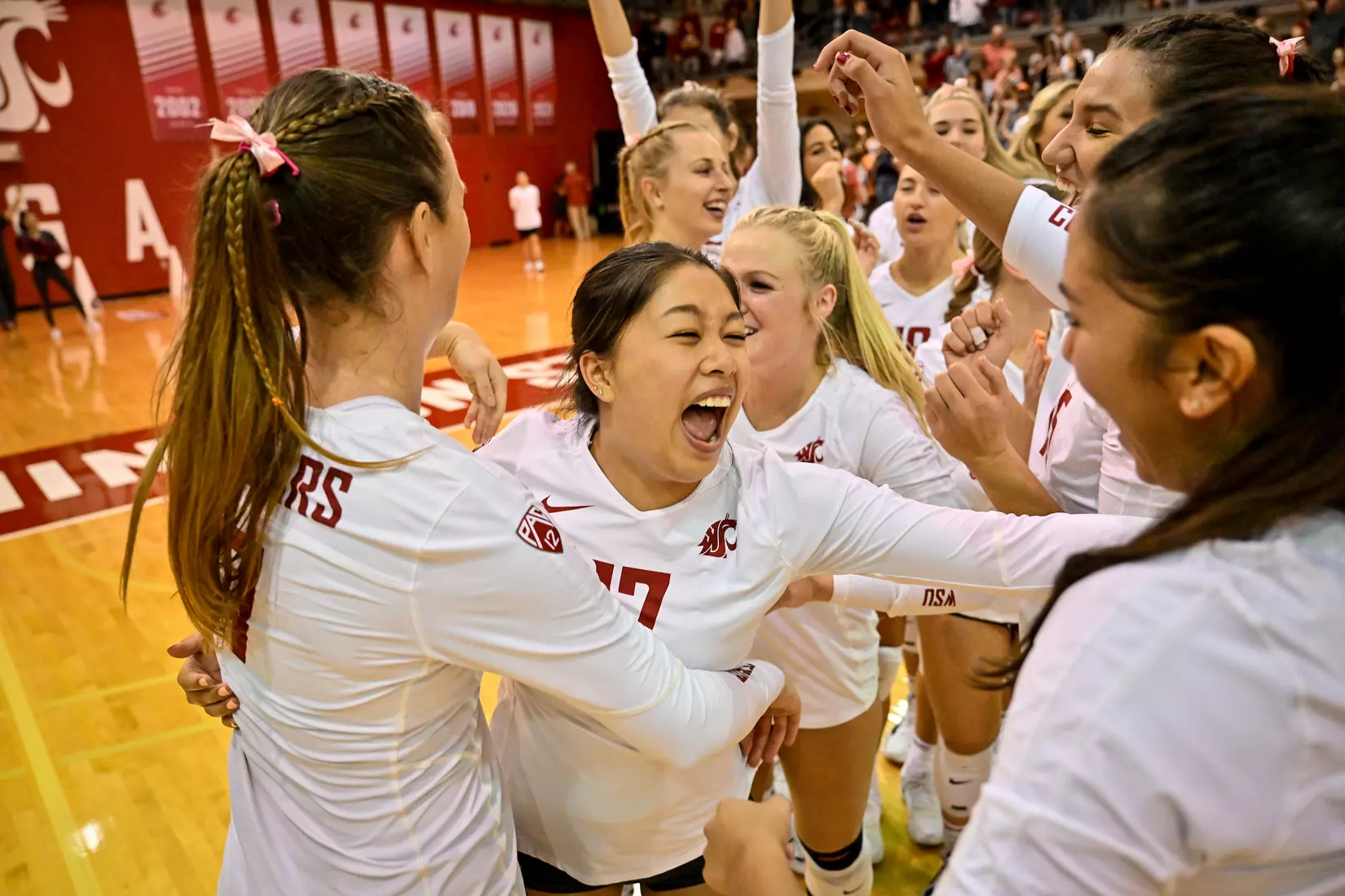 WSU defeats No. 12 Oregon, 3-0, on Oct. 7, 2022, at Bohler Gym