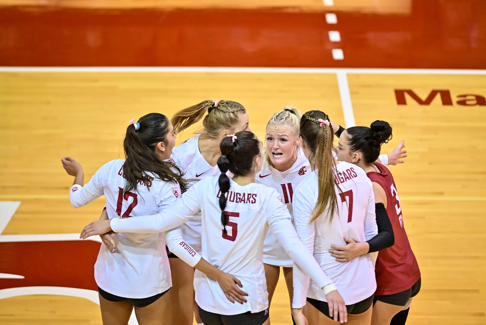 WSU defeats No. 12 Oregon, 3-0, on Oct. 7, 2022, at Bohler Gym