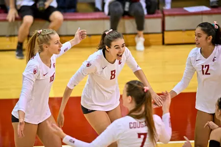 WSU defeats No. 12 Oregon, 3-0, on Oct. 7, 2022, at Bohler Gym