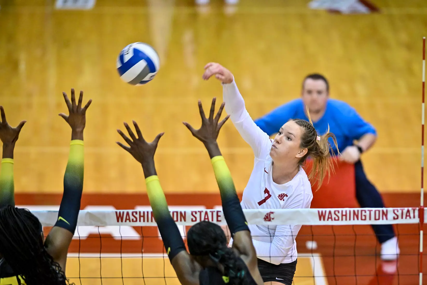 WSU defeats No. 12 Oregon, 3-0, on Oct. 7, 2022, at Bohler Gym
