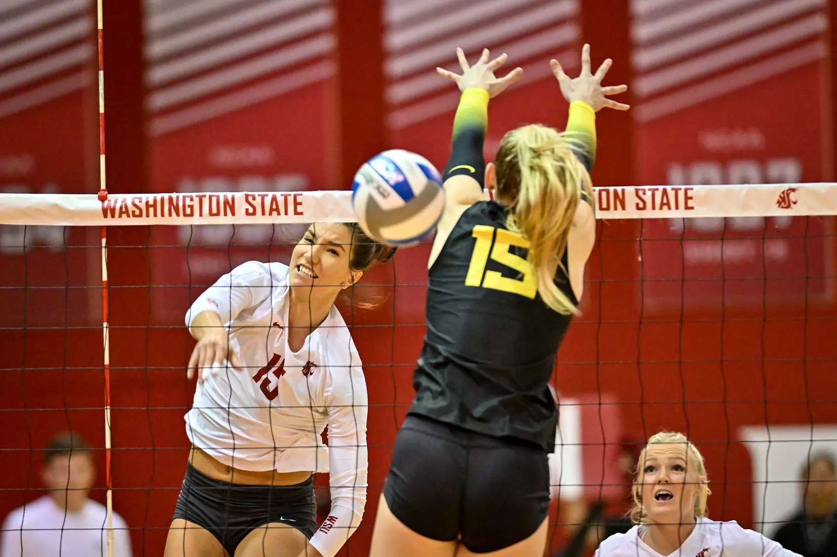 WSU defeats No. 12 Oregon, 3-0, on Oct. 7, 2022, at Bohler Gym
