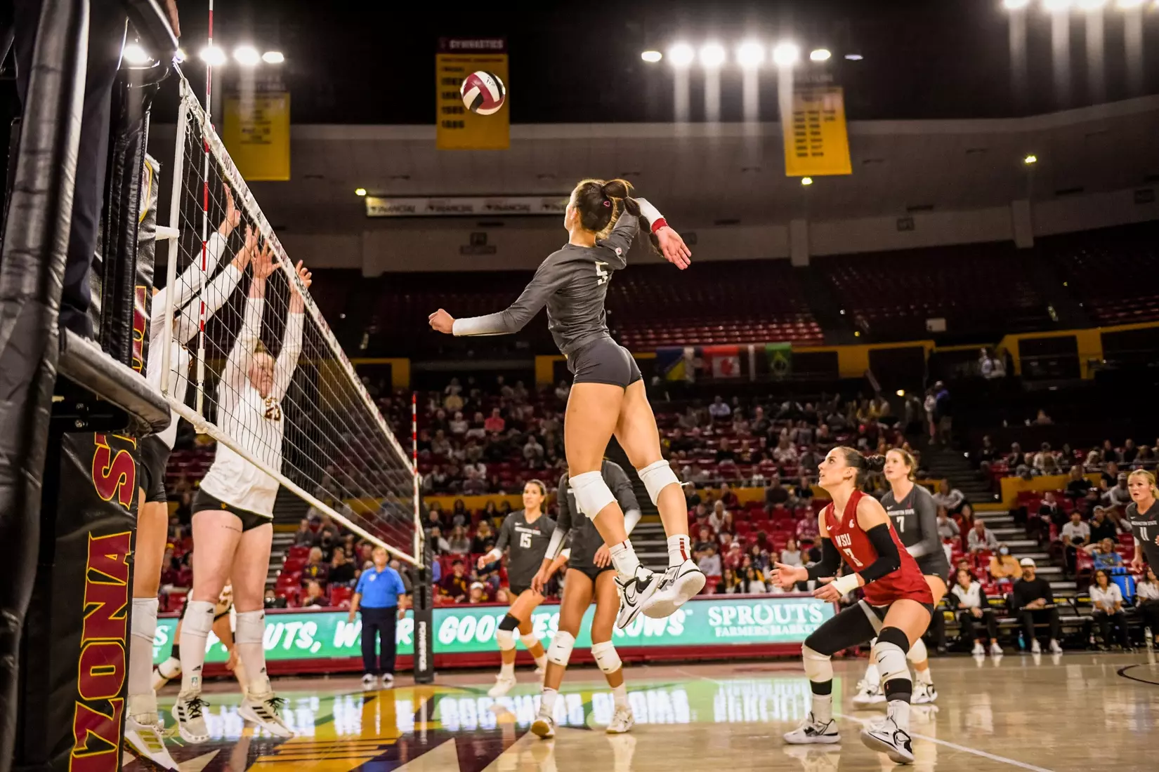 Washington State volleyball defeated Arizona State, 3-0, on Friday, Nov. 11, 2022, at Desert Financial Arena in Tempe, Ariz.