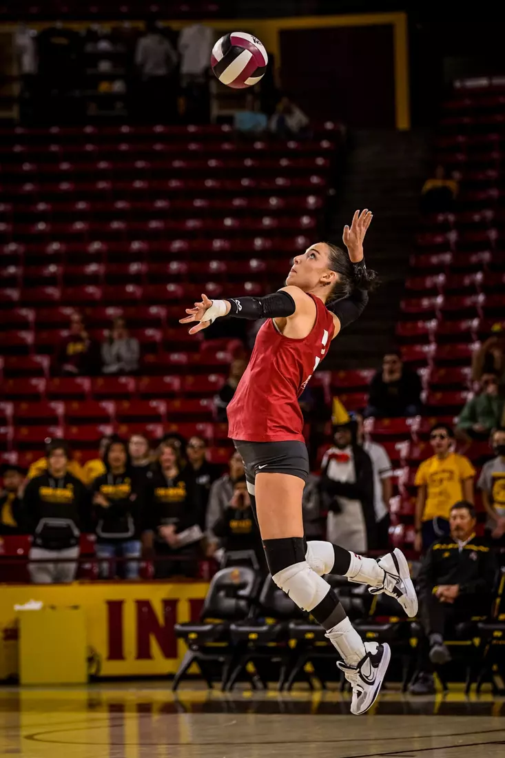 Washington State volleyball defeated Arizona State, 3-0, on Friday, Nov. 11, 2022, at Desert Financial Arena in Tempe, Ariz.