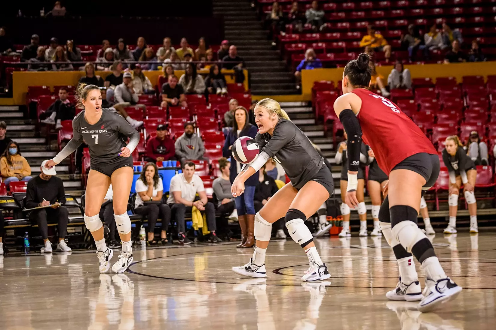 Washington State volleyball defeated Arizona State, 3-0, on Friday, Nov. 11, 2022, at Desert Financial Arena in Tempe, Ariz.
