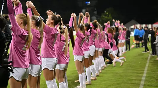 Cougs during national anthem