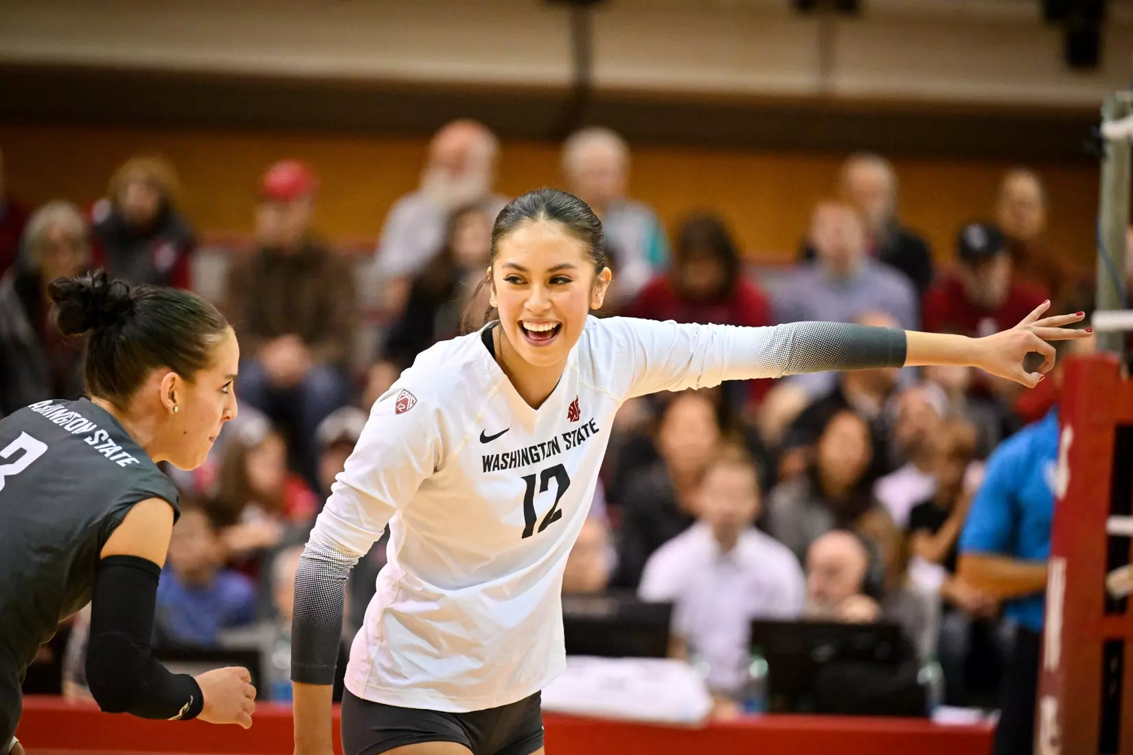 Washington State volleyball defeated Utah, 3-0 (25-20, 25-12, 25-18) on Friday, Nov. 18, 2022 in Bohler Gym.