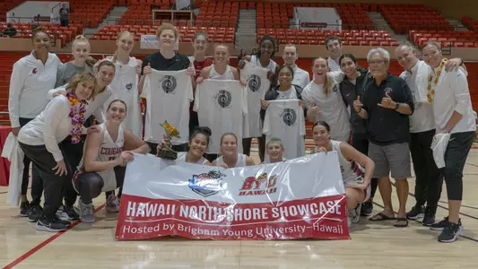 23WBBNorthShoreShowcaseChamps