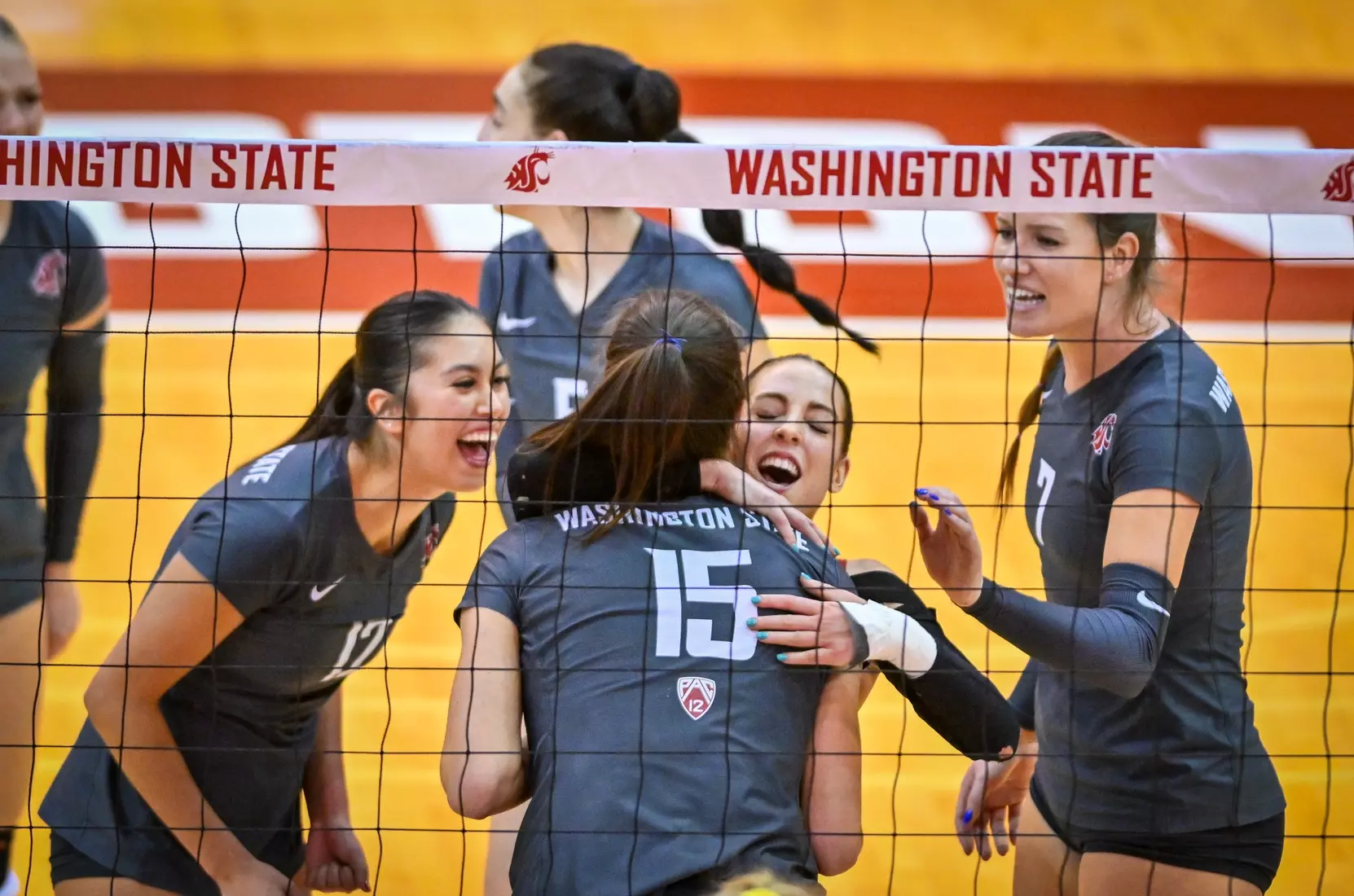 Washington State fell, 3-2, at the hands of UCLA on Tuesday, Nov. 22, 2022, in Bohler Gym.