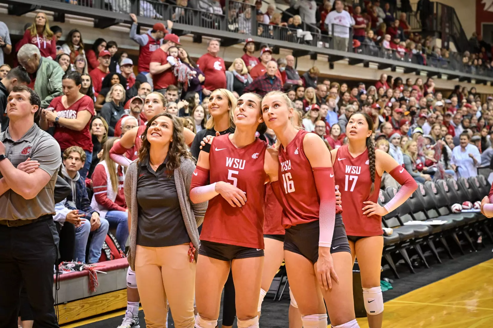 25th-ranked Washington State defeated 24th-ranked Washington, 3-0, on Friday, Nov. 25, 2022, in Bohler Gym.