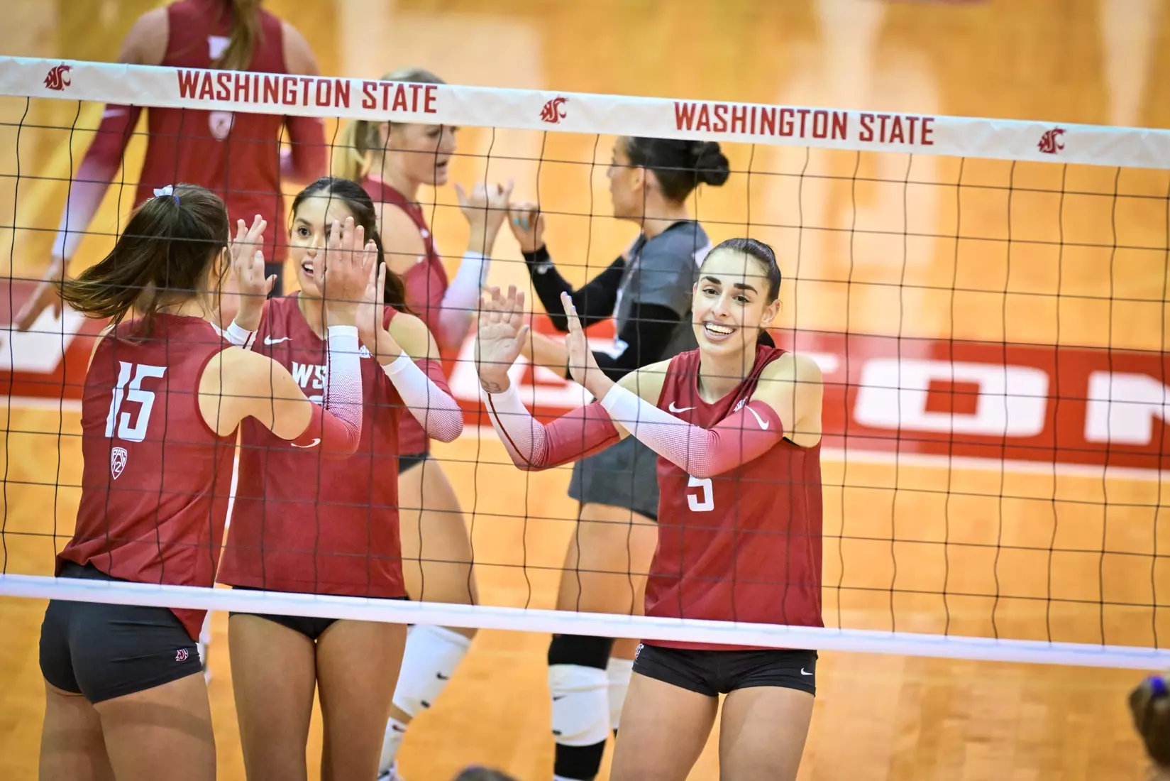 25th-ranked Washington State defeated 24th-ranked Washington, 3-0, on Friday, Nov. 25, 2022, in Bohler Gym.