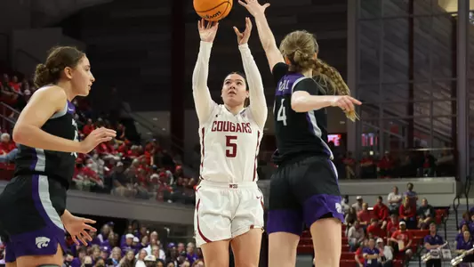 22WBBLegerWalkerCNCAA