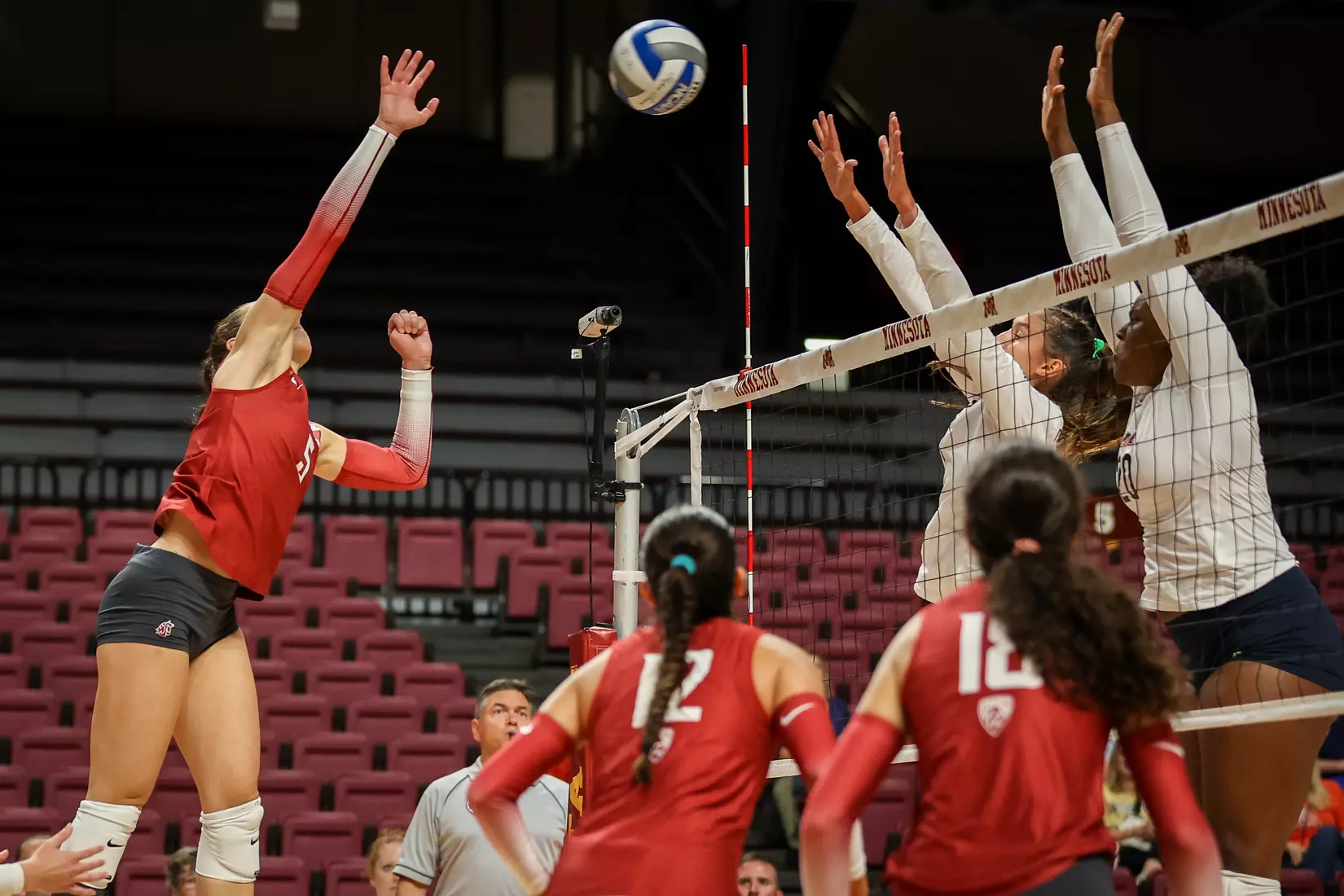 WSU volleyball fell in five sets to No. 22 Pepperdine at the University of Minnesota Diet Coke Classic.
