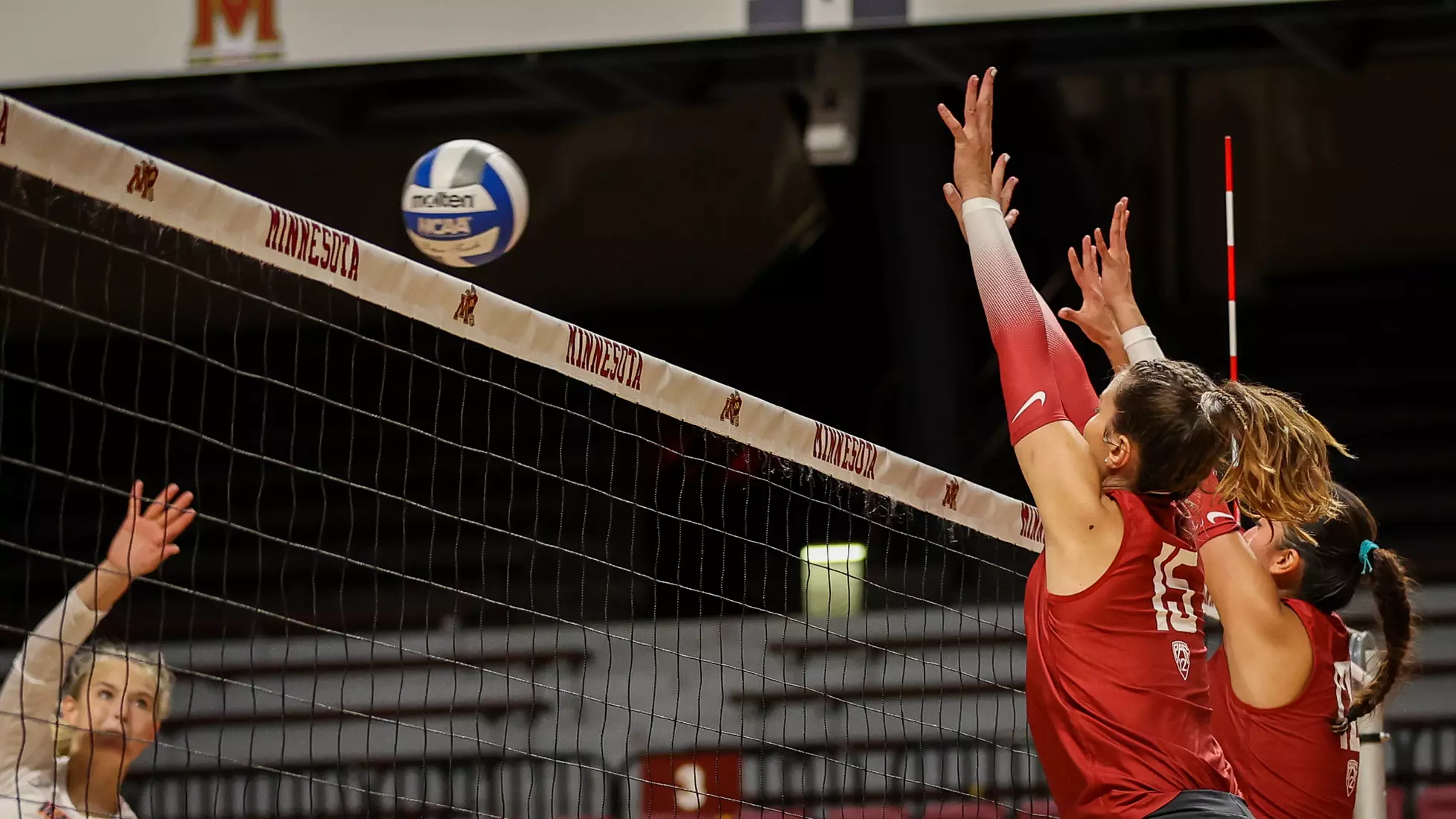 WSU volleyball fell in five sets to No. 22 Pepperdine at the University of Minnesota Diet Coke Classic.