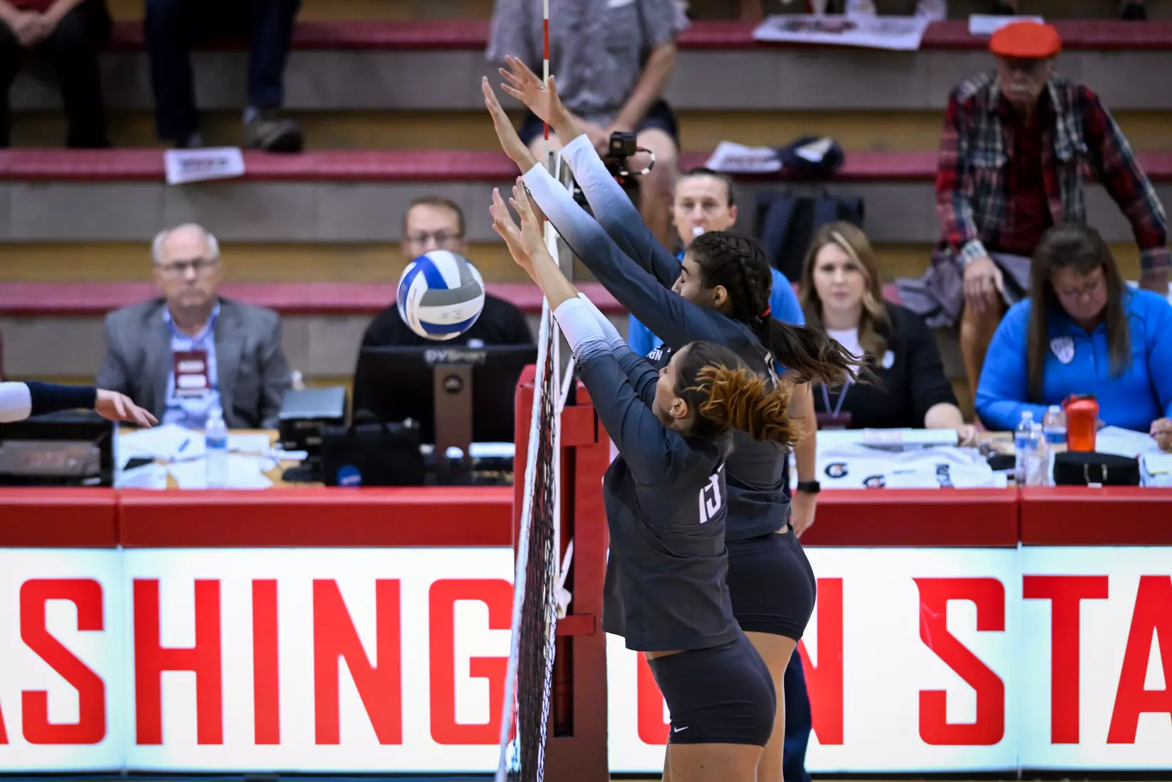 WSU volleyball defeats Belmont, 3-1, on Friday, Sept. 2, 2022.