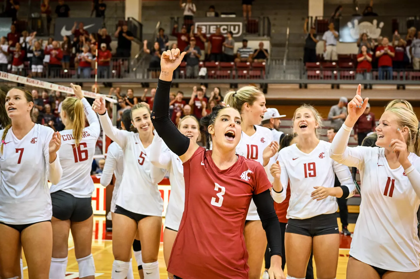 Washington State volleyball defeated CSU Bakersfield, 3-1, on Friday, Sept. 2, 2022.