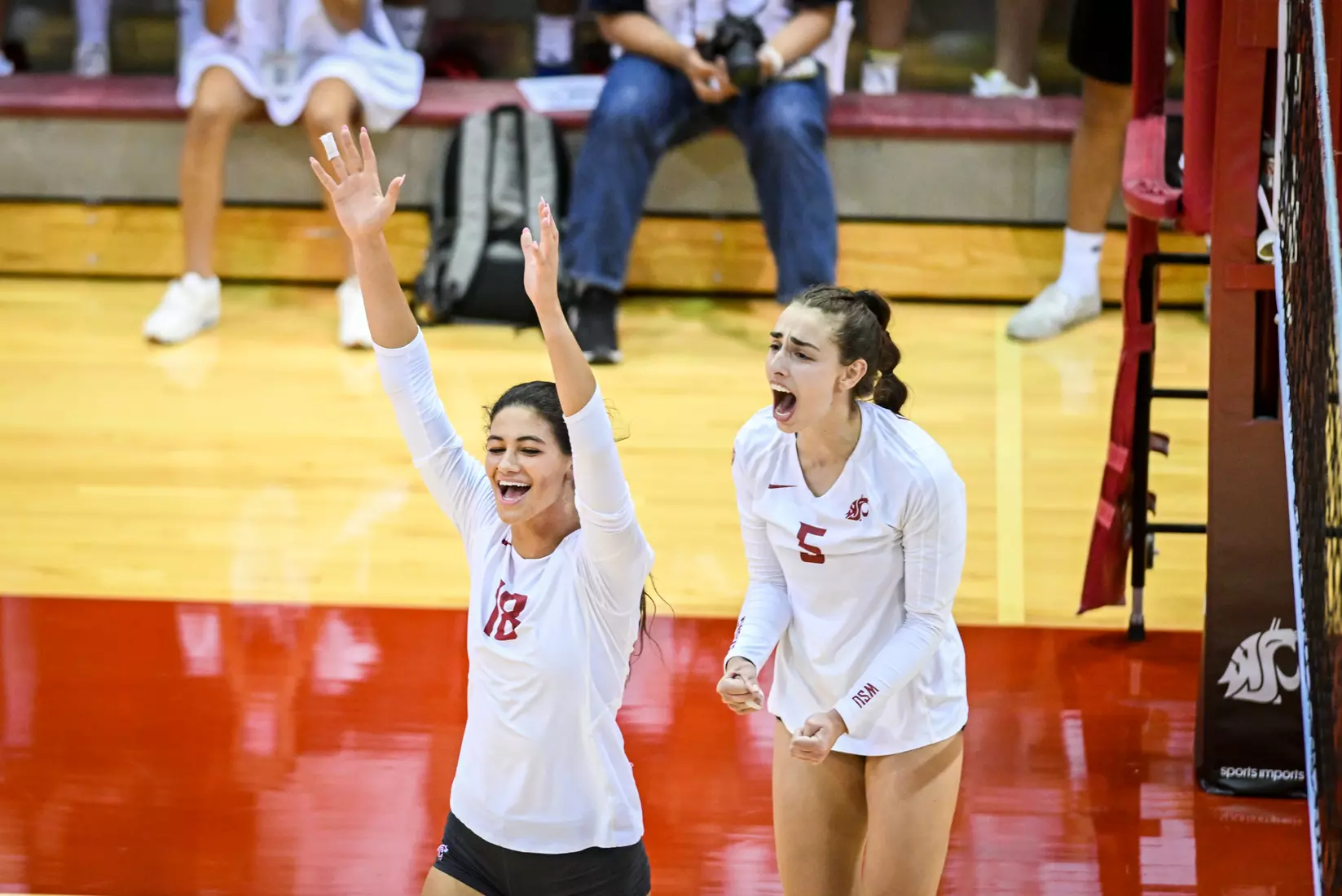 Washington State volleyball defeated CSU Bakersfield, 3-1, on Friday, Sept. 2, 2022.