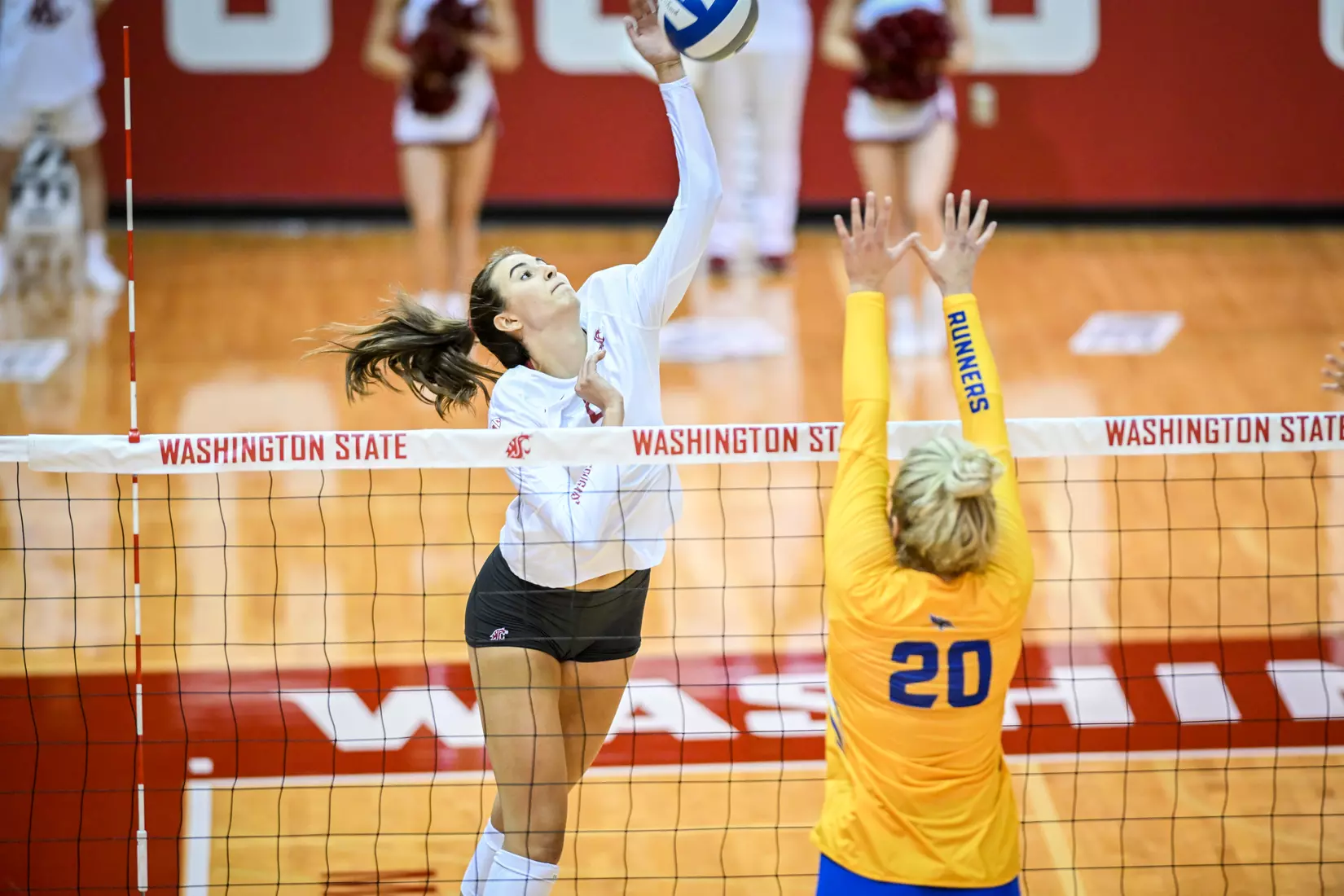 Washington State volleyball defeated CSU Bakersfield, 3-1, on Friday, Sept. 2, 2022.