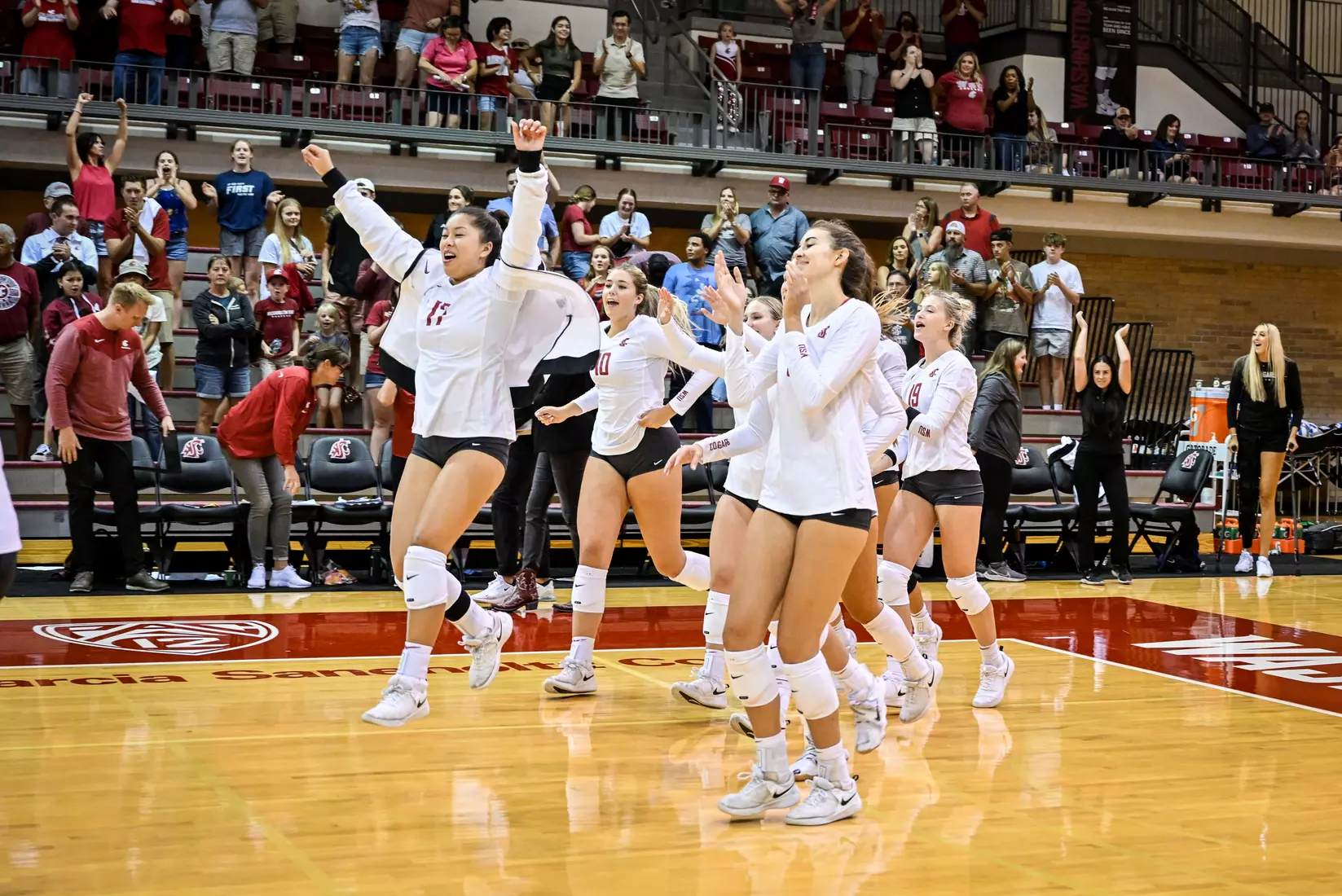 Washington State volleyball defeated CSU Bakersfield, 3-1, on Friday, Sept. 2, 2022.