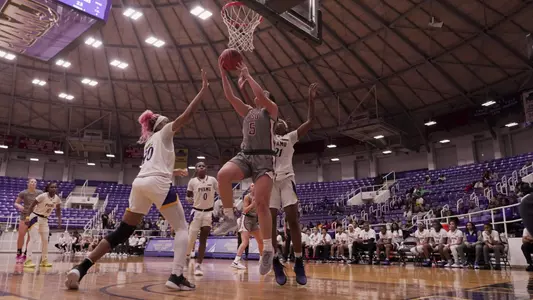 Leger-Walker, Charlisse