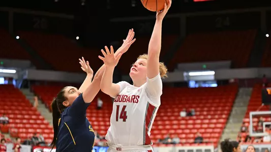 23WBBClarkeJessicavsCal